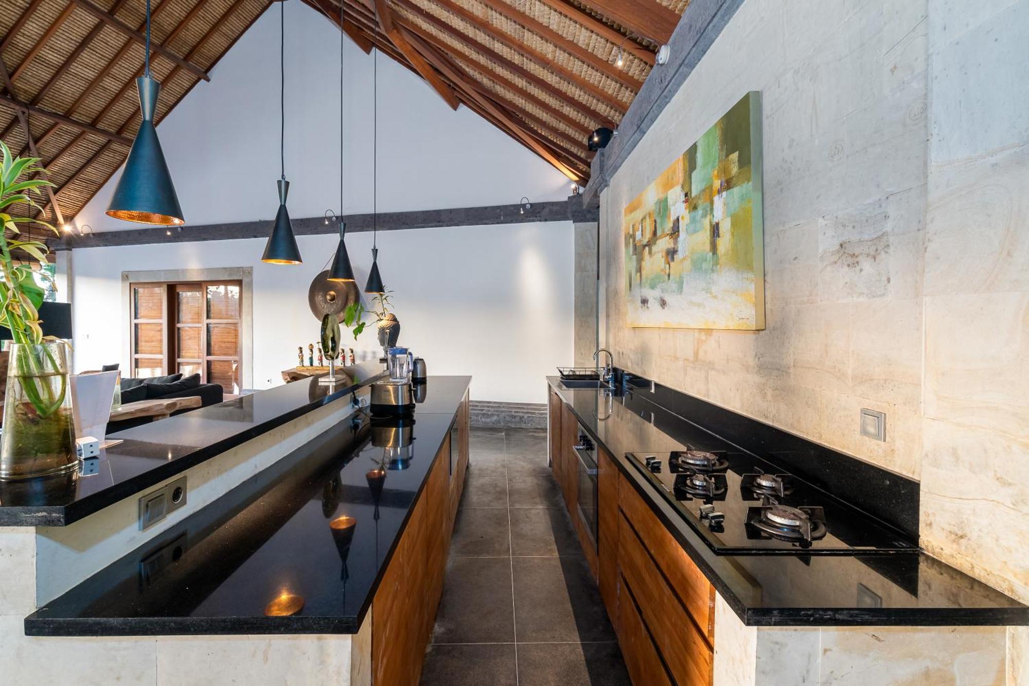 Themma Jungle - Sumptuous 3br Luxury With Majestic Jungle View North Of Ubud